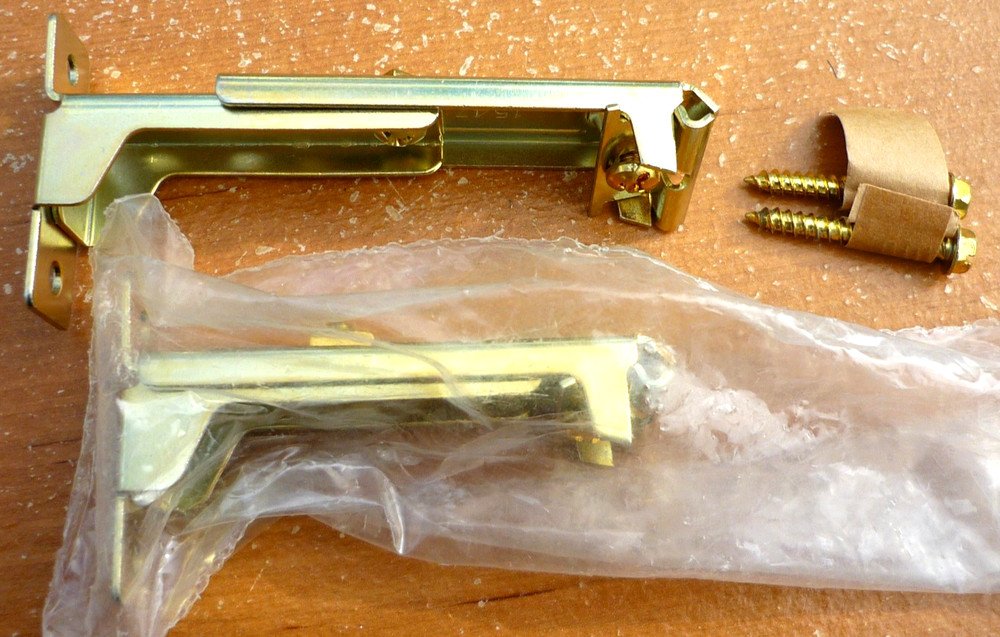 (2) Graber Decorative Traverse Rod Support Brackets for Inner Telescoping Rod