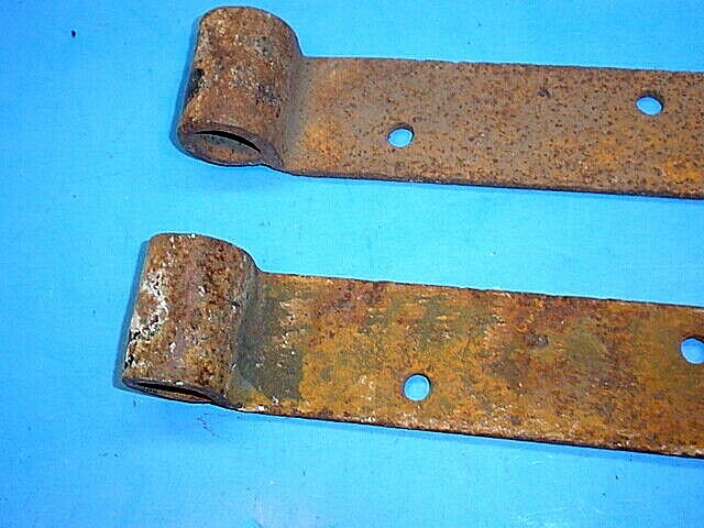 PAIR ANTIQUE STRAP HINGES