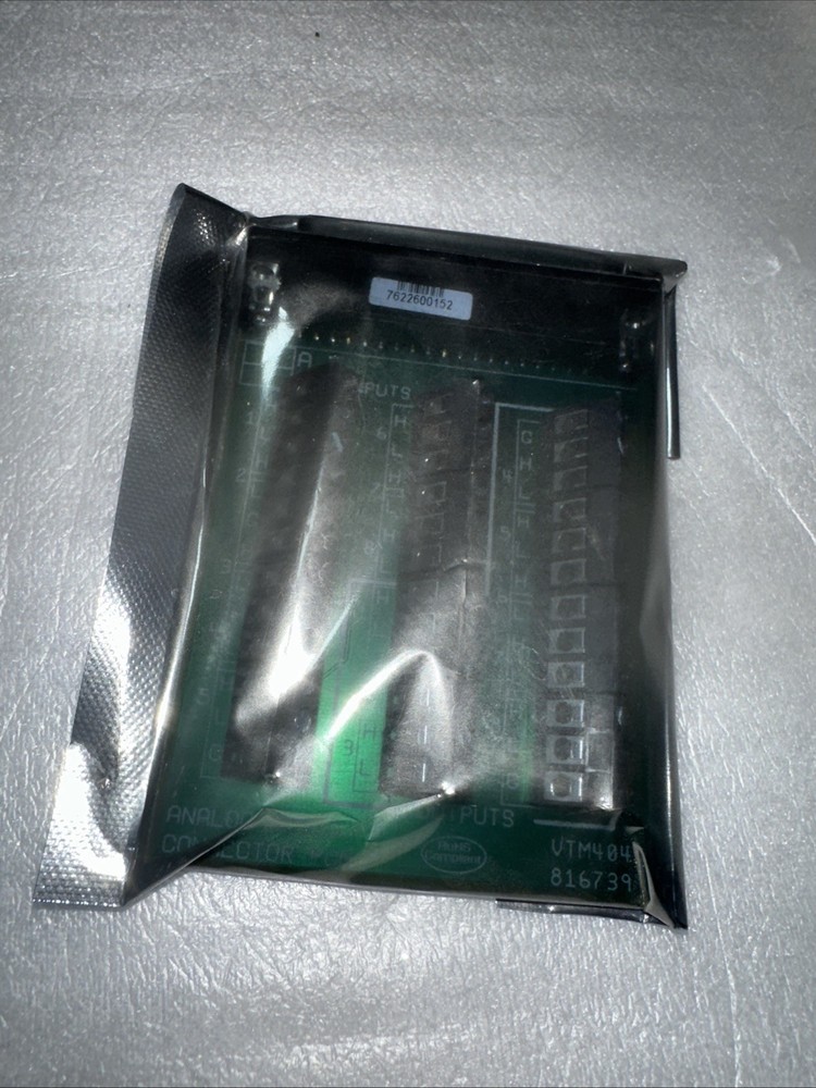 Vector VTM404 Connector Analog Audio