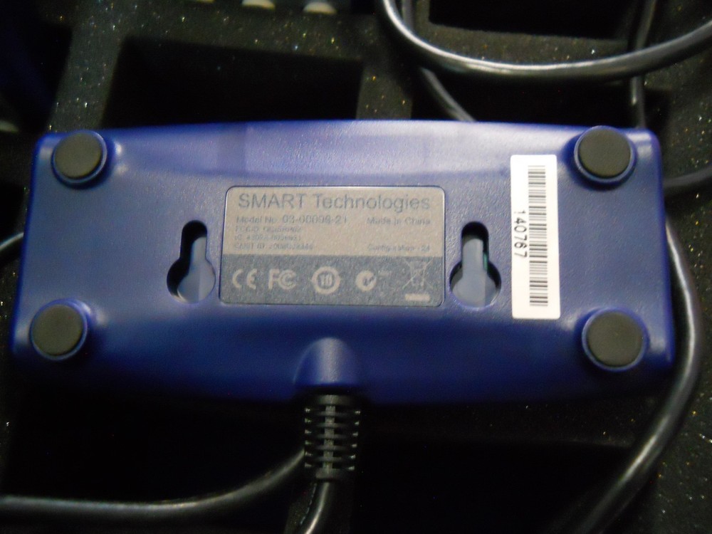 Smart Technologies Smart Response PE 03-00174 03-00099-21 used