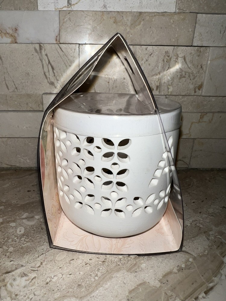 Candlelit Names ANN Tealight Candle Holder