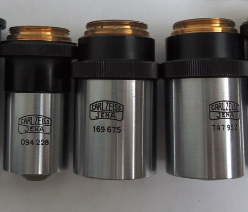 Carl Zeiss Jena Planachromate microscope objective E10. E25