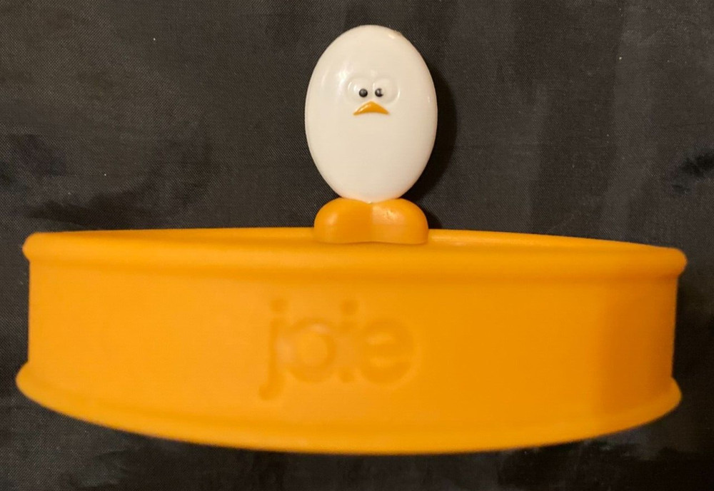 joie Egg/Pancake Ring Set of 2  EUC