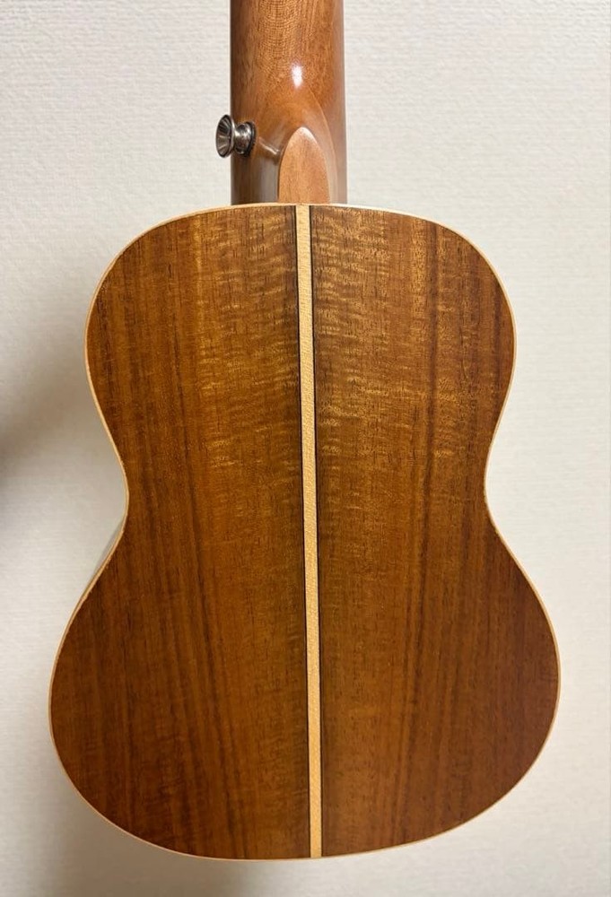 YORAM YK-100 Ukulele with tuner