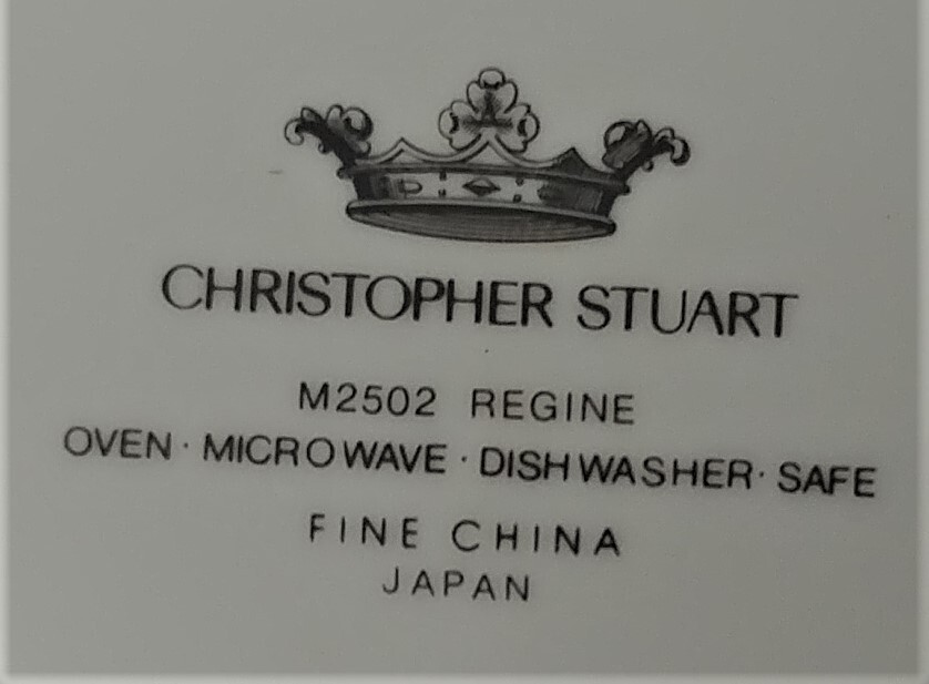 DINNERWARE: Regineby CHRISTOPHER STUART-Dinner Plate 10 5/8 in.