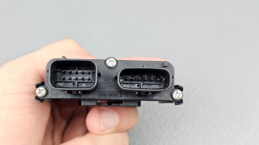 2018-2019 Occupant Detection System Module Computer 89952-06040 OEM USED