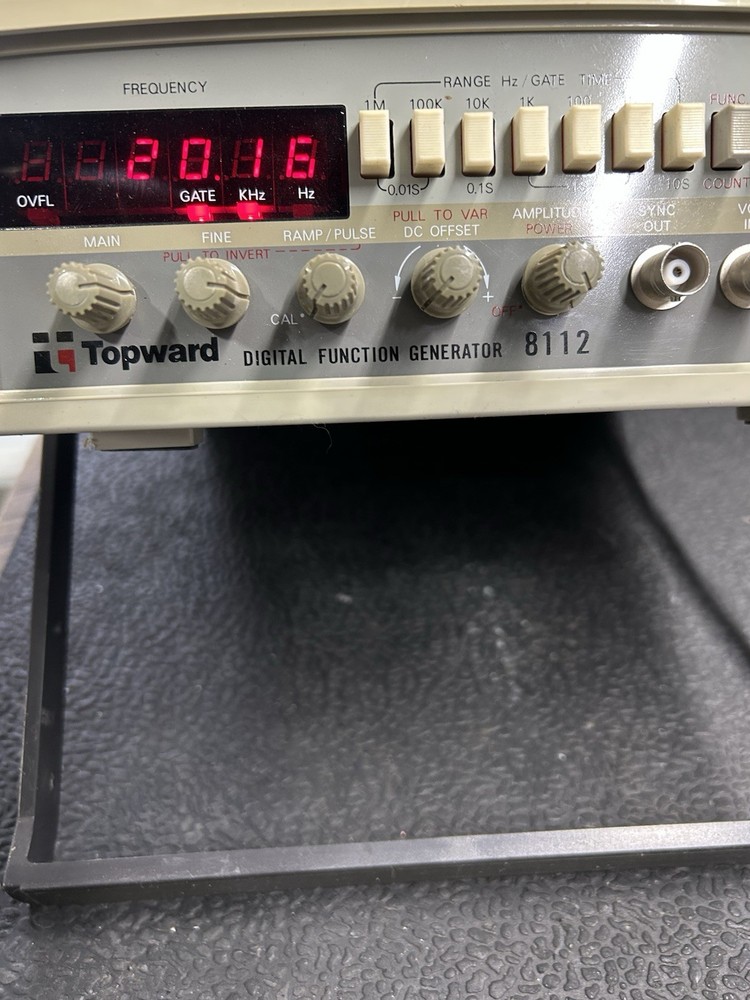Topward 8112 Digital Function Generator 20MHz