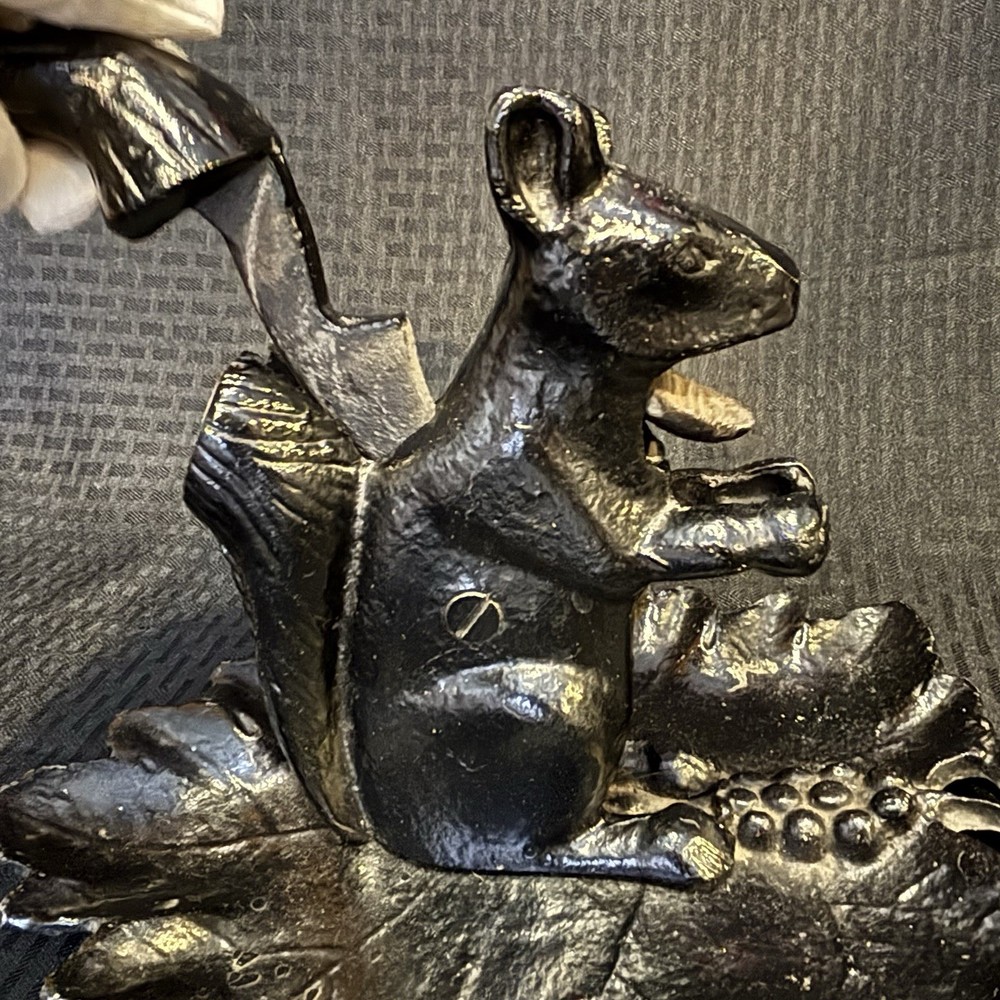 Vintage Cast Iron Squirrel Nutcracker Leaf Grape Base Heavy Mechanical Tool