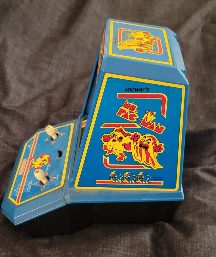 1981 Ms Pacman Table Top Arcade Coleco Bally Midway.