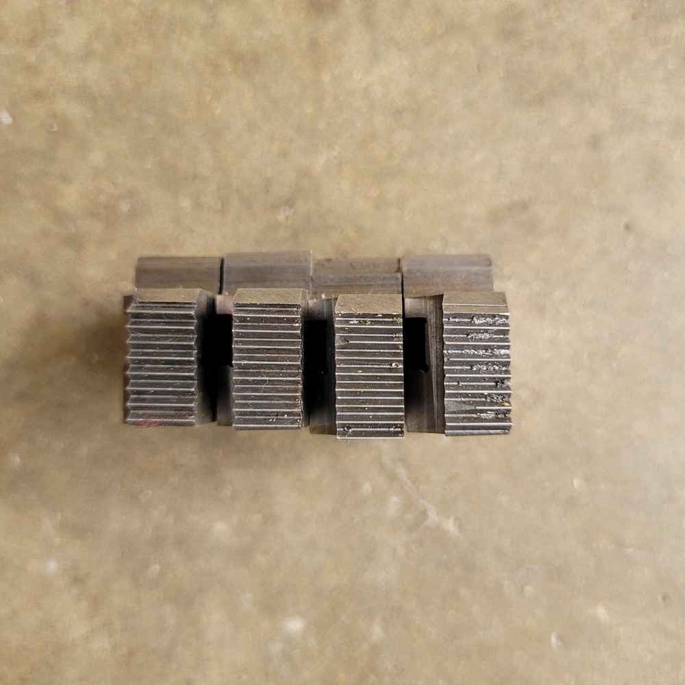 Geometric Thread Chaser 1-3/4 CA Head Size Chaser Set 7/8-14
