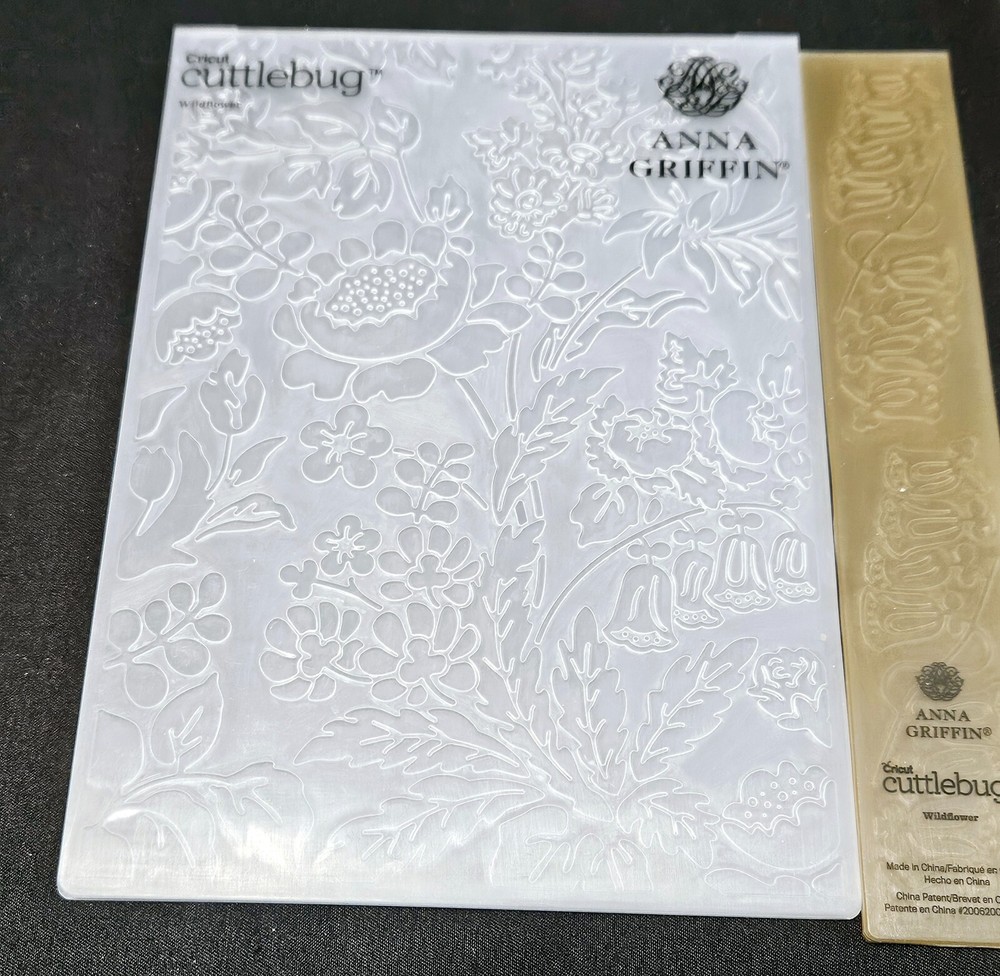 Anna Griffin/Cuttlebug Embossing Folder 5" x 7"