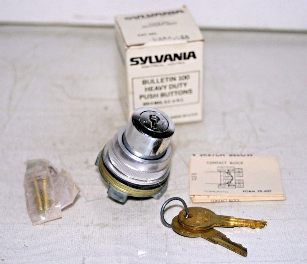 Sylvania UXAA-C2A  Type HO Oiltight Pushbutton Key Selector Switch Operator