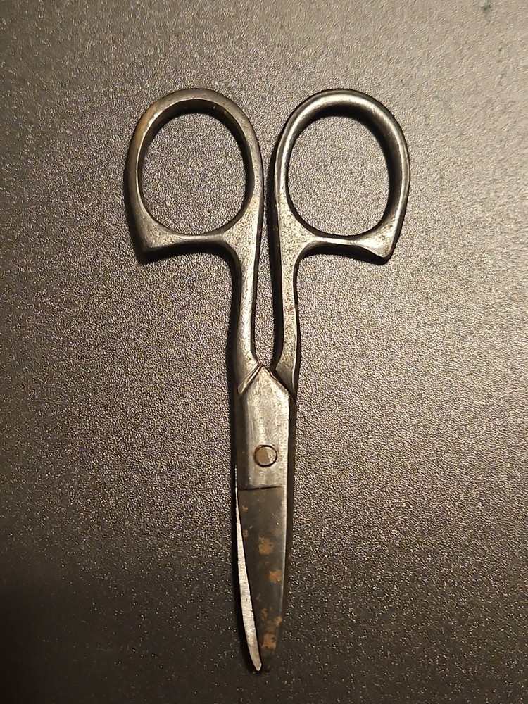 Vintage Mini Scissors