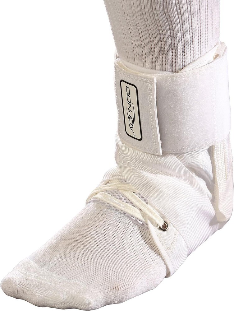 DonJoy Stabilizing PRO Ankle Brace - Medium, White