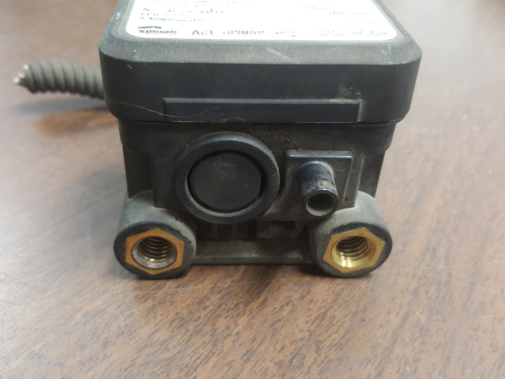 KNORR BREMSE ESP SENSOR BENDIX K0205684E4