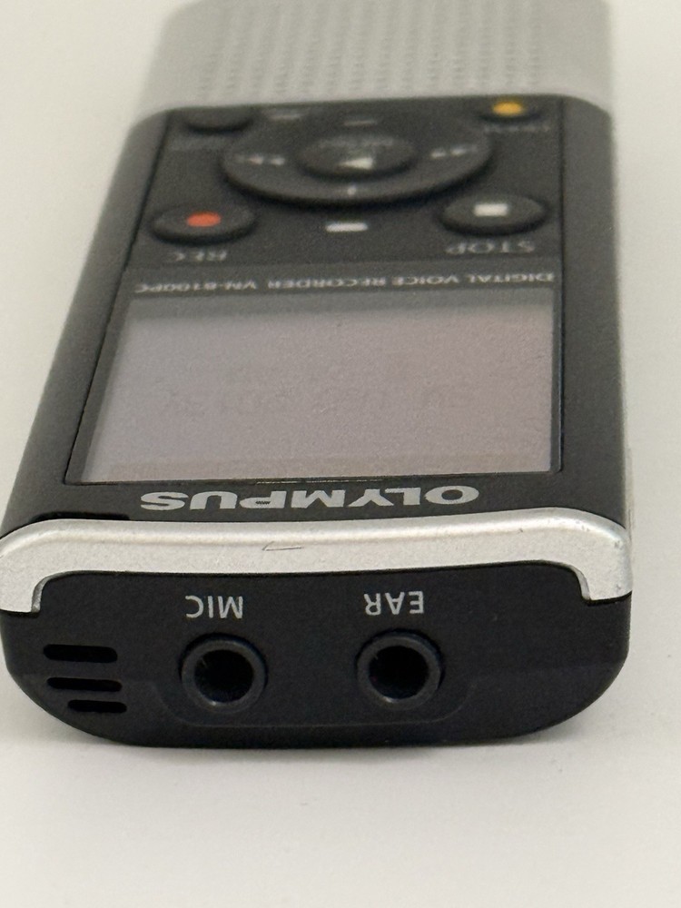 Olympus Digital Voice Recorder VN-8100PC TESTED-WORKING WITH CASE .