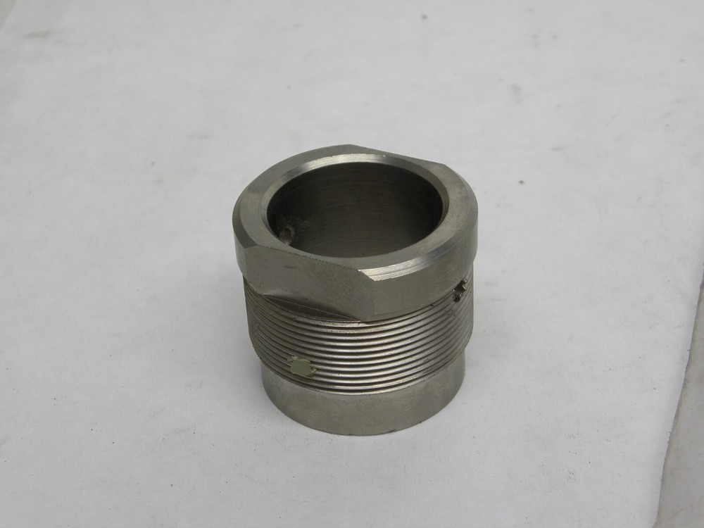 NEW - Binks 41-9637, Lower Packing Nut (FREE SHIPPING)
