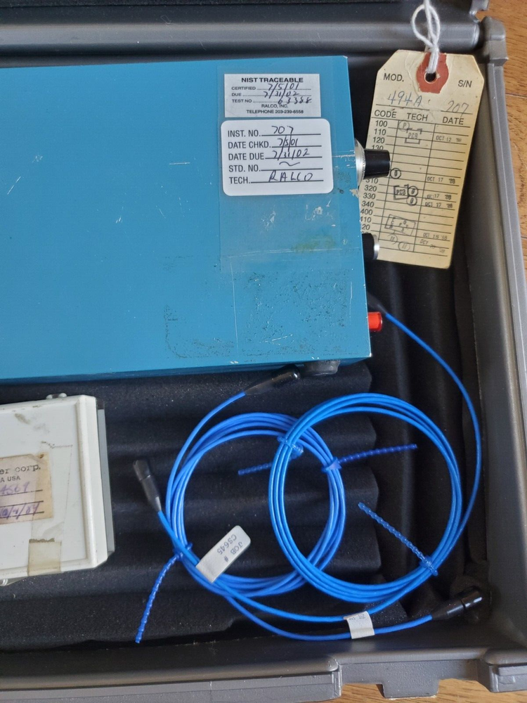 Pcb piezotronics Voltage Amplifier Model 494A SET