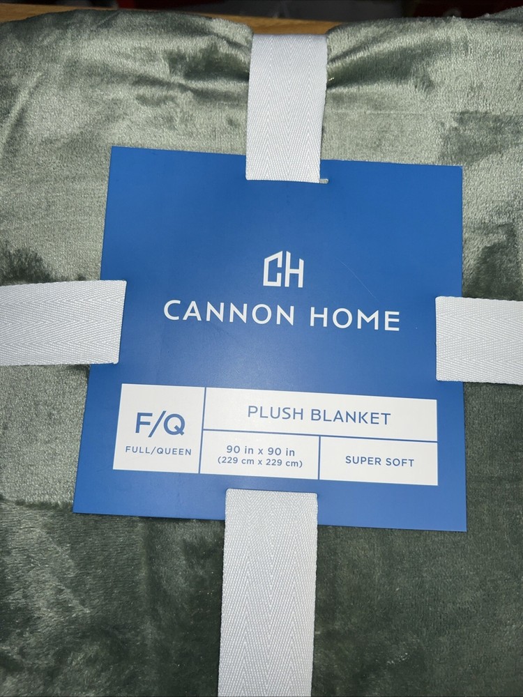 Cannon Solid Plush Blanket, Full/Queen, Green NWT