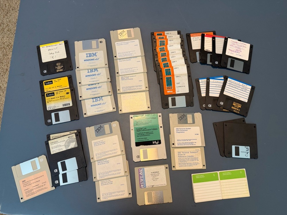 41 Floppy Disks 5.25 Utilities Programs, Boot Discs Misc IBM Blanks Software Lot