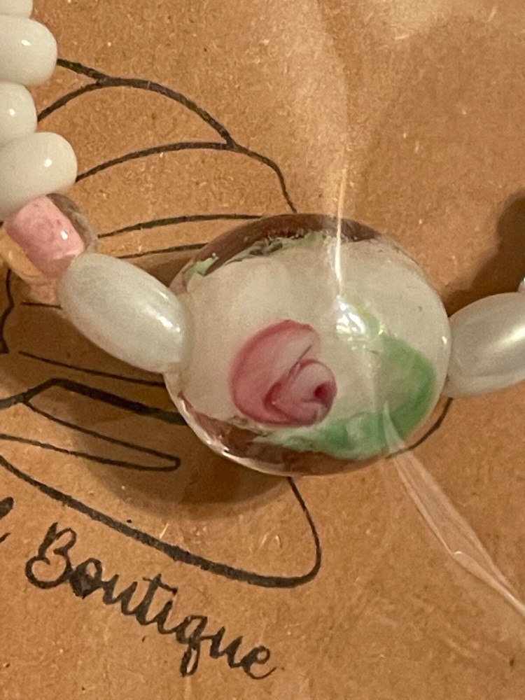 Beaded Glass Necklace Rose Bead