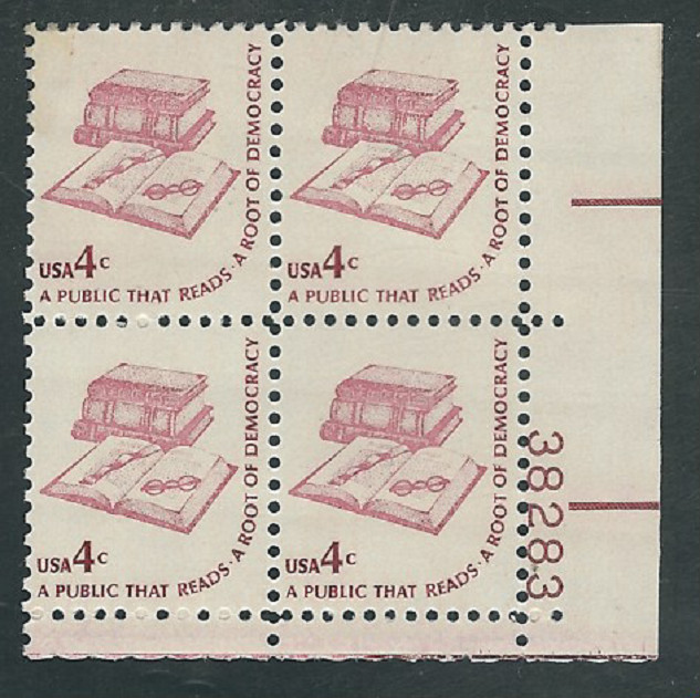 Scott #1585...4 Cent...Books...2 Plate Blocks