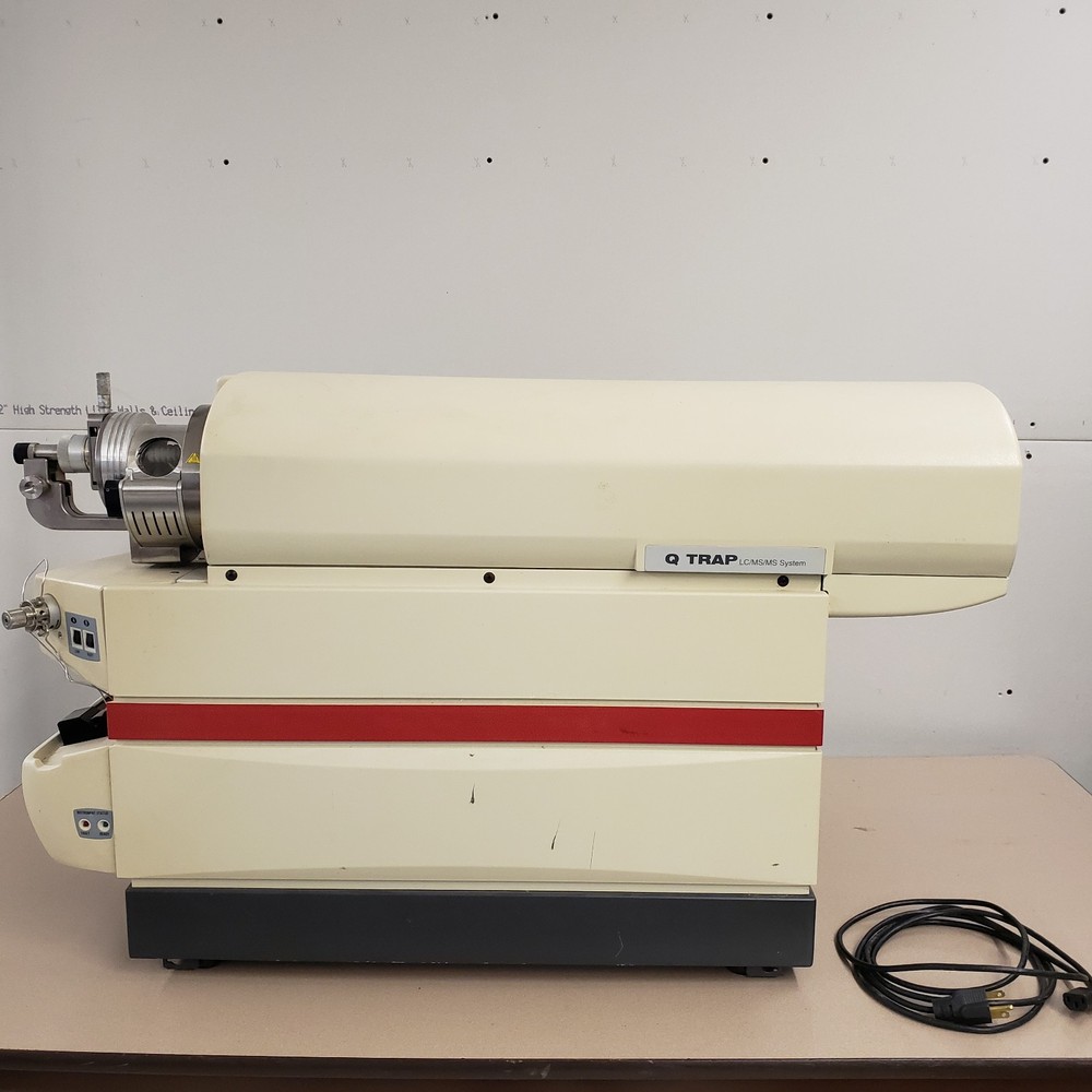 Applied Biosystems Q Trap Mass Spectrometer LC/MS/MS System and Spare Ion Source