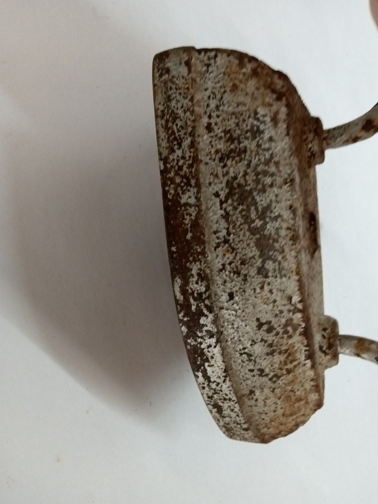 Antique Sad Iron #7