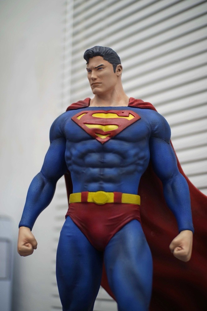 DC Universe Superman Statue 1ft tall