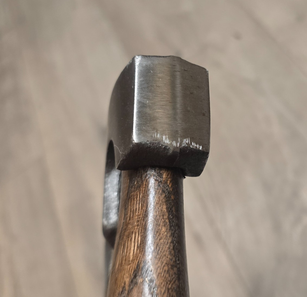 Nice Custom Axe / Hatchet Camping Tool, very sharp!