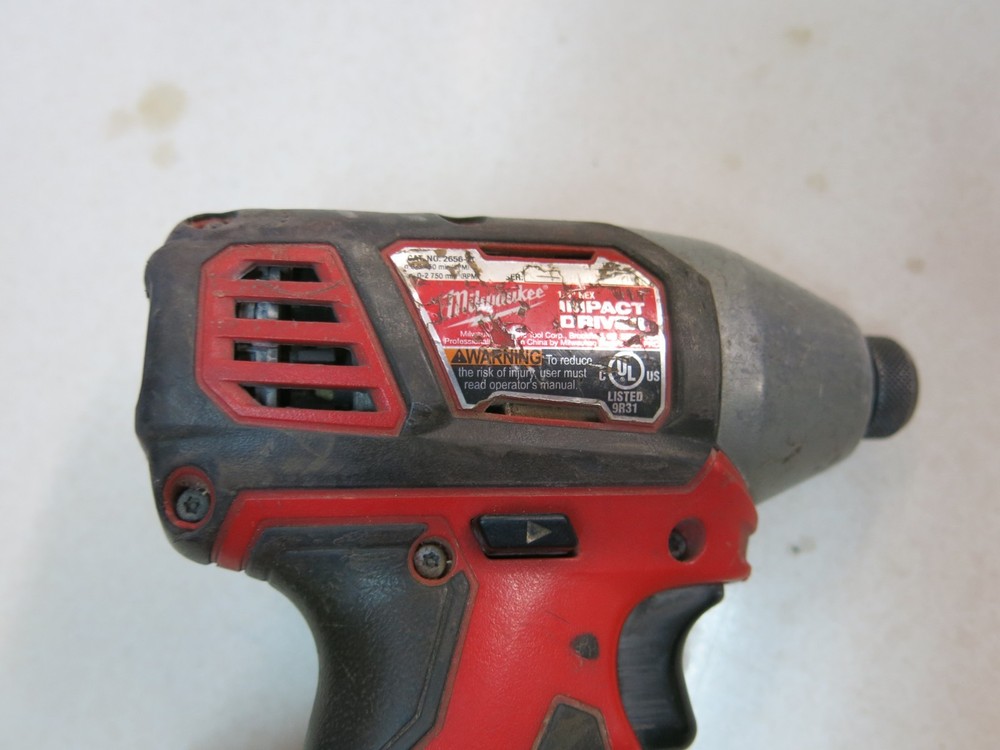 Milwuakee 2656-20 1/4" Hex Impact (Bare Tool)