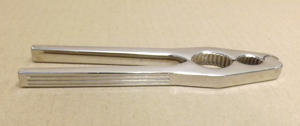 Vintage Nut Seafood Cracker