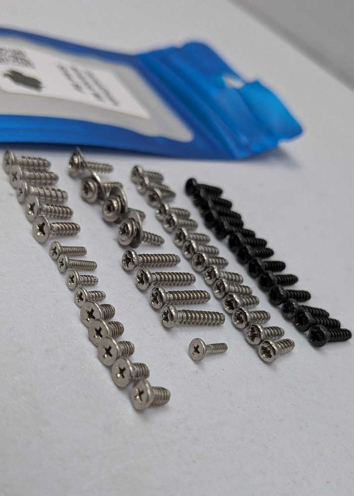 Nintendo Wii - New Complete Replacement Screw Set / Kit
