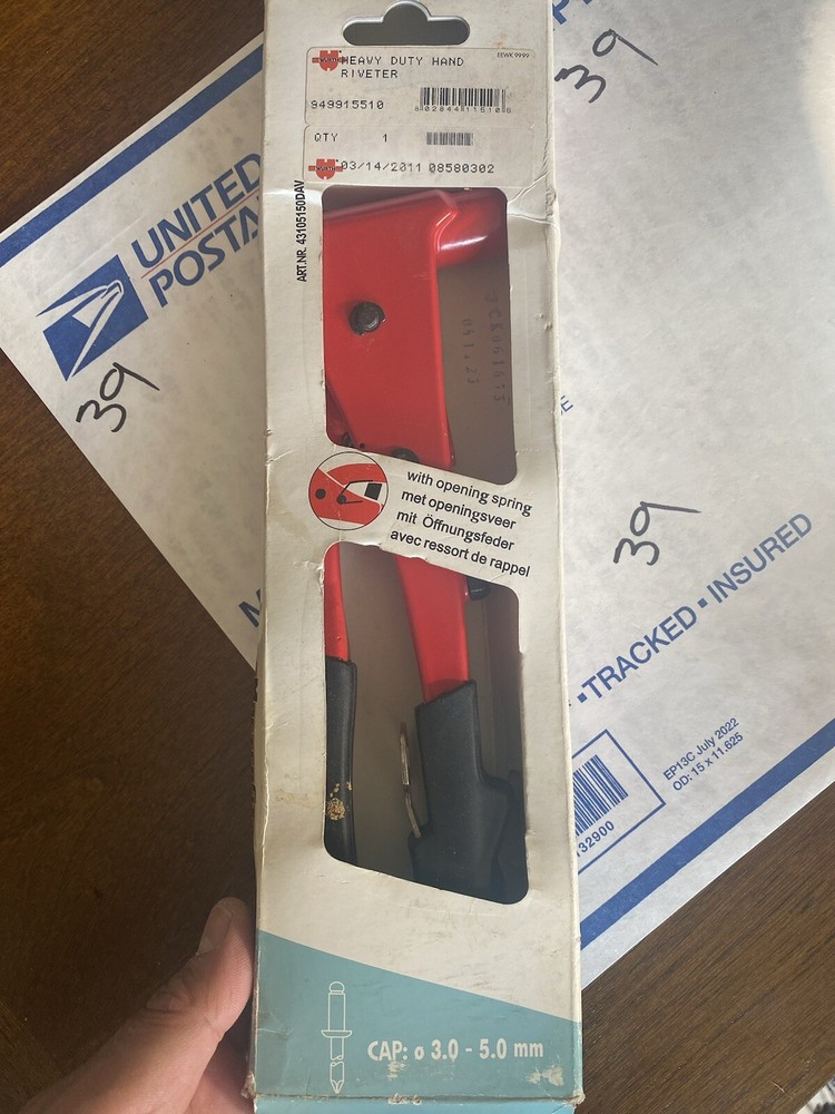 WÜRTH HAND-HELD RIVETER