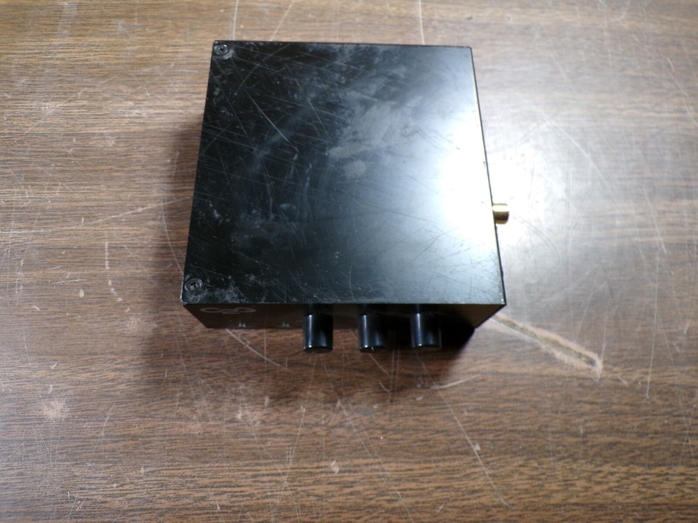 C2G 40881 AUDIO AMPLIFIER