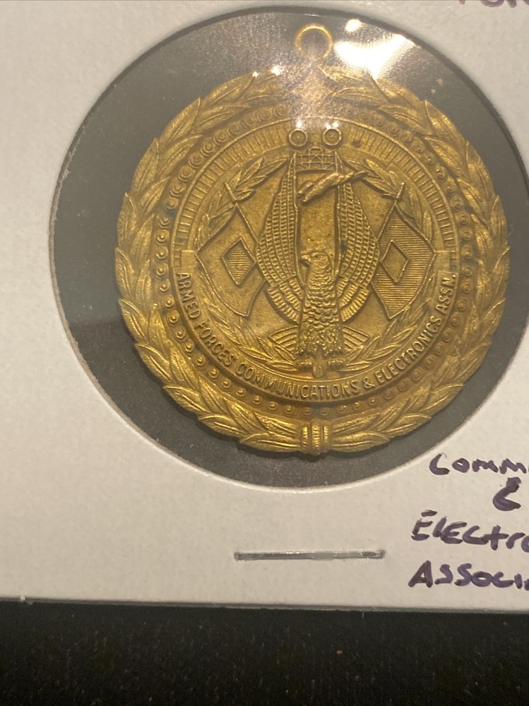 Armed Forces Communication And Electronics Medallion Token Undated