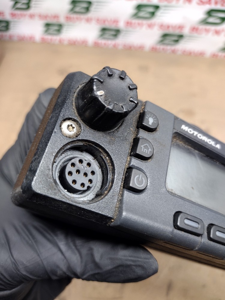 Motorola Control Head O5 - ONLY - Powers On - See Pictures - USED