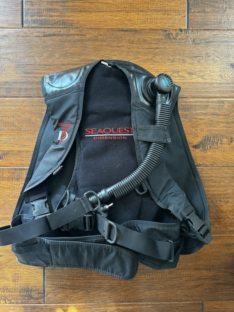 SEQUEST DIMENSION D3 Large