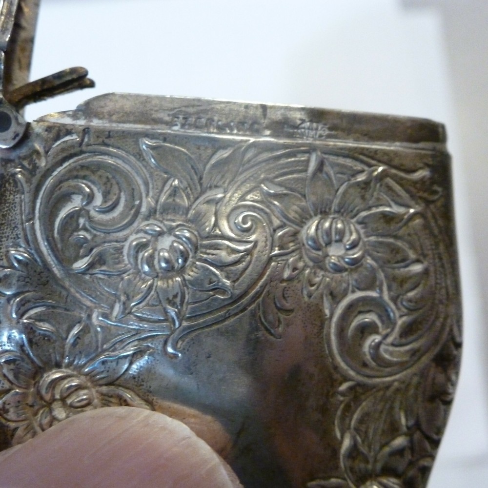 ANTIQUE 3D FLORAL STERLING SILVER MATCH SAFE