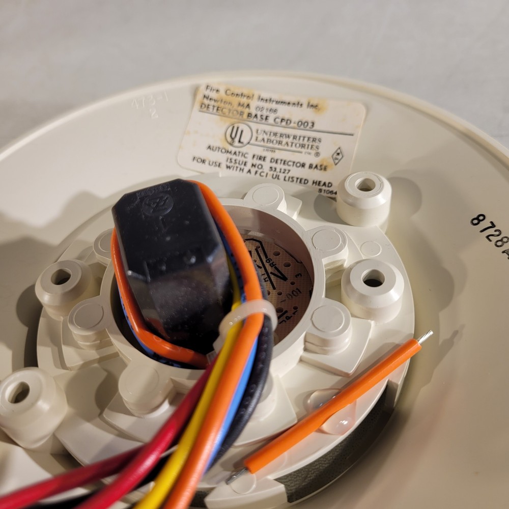 FCI CPD-003 Detector Base Mount Automatic Fire Detector Base Fire Control
