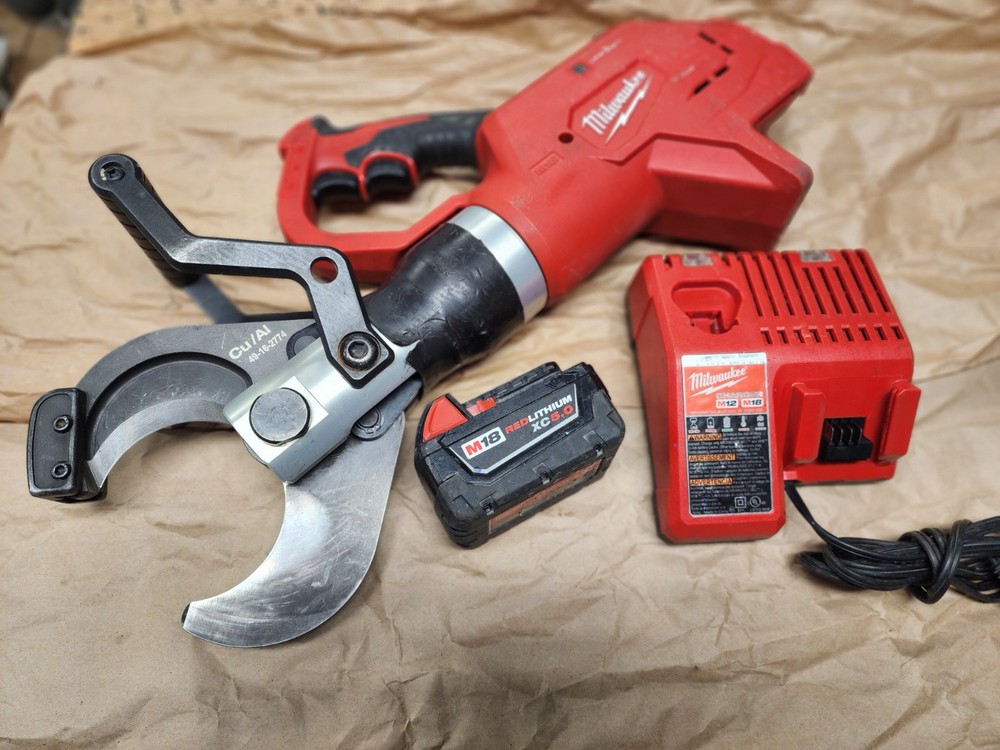 MILWAUKEE 2776R-20 CABLE CUTTER KIT