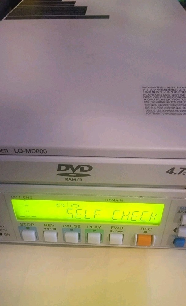 Panasonic LQ-MD800P DVD Video Recorder Professional Player
