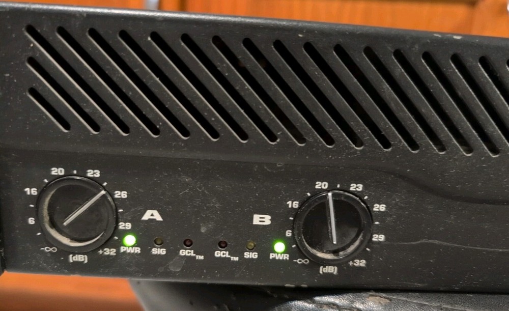 Crest Performance CPX 1500 Power Amplifier works great!