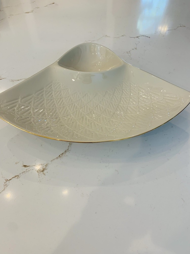 Lenox Jacquard Chip And Dip Serving Platter 16” x 12” NEW Shell Shaped