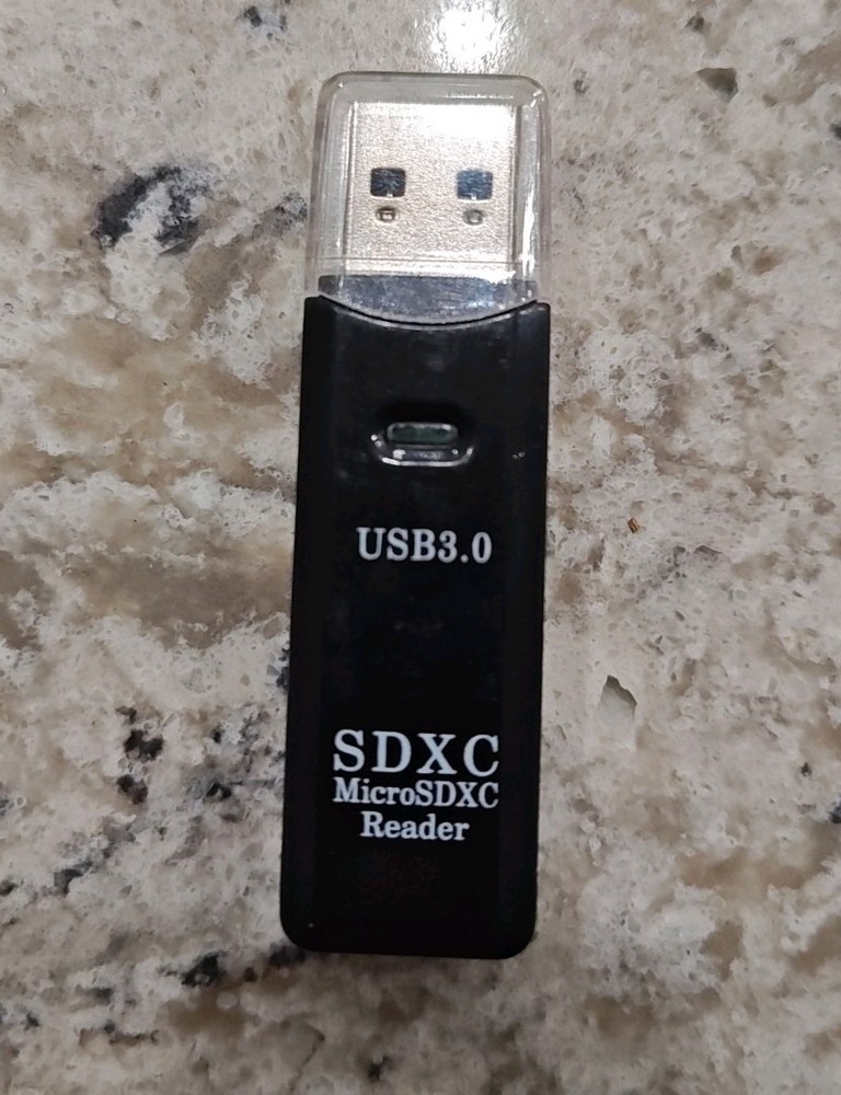 Set Of 3 64GB Memory Cards With USB MicroSDXC Reader