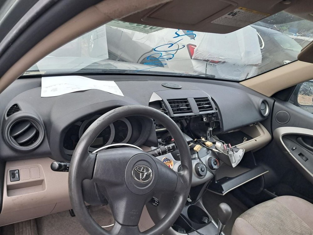 RAV 4     2007 Glove Box 4738406