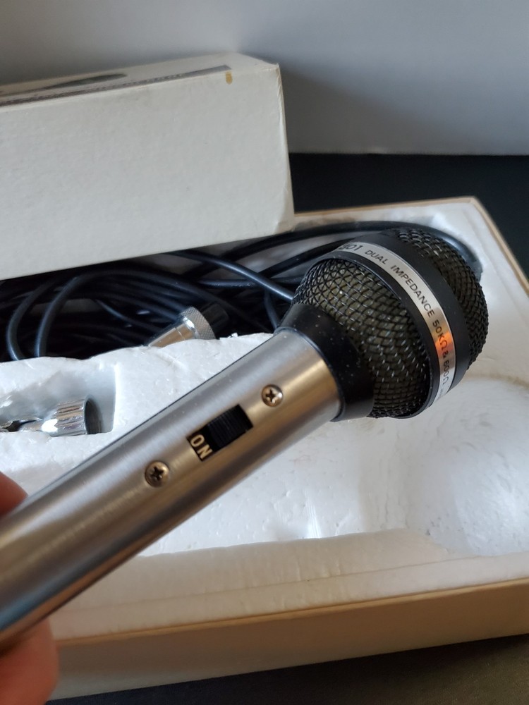 OLSON M-301 DUAL CARDIOID DYNAMIC MICROPHONE * NEW ~ Untested