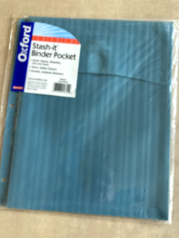 Binder Pocket, Letter-Size, Top-loading, with Closure