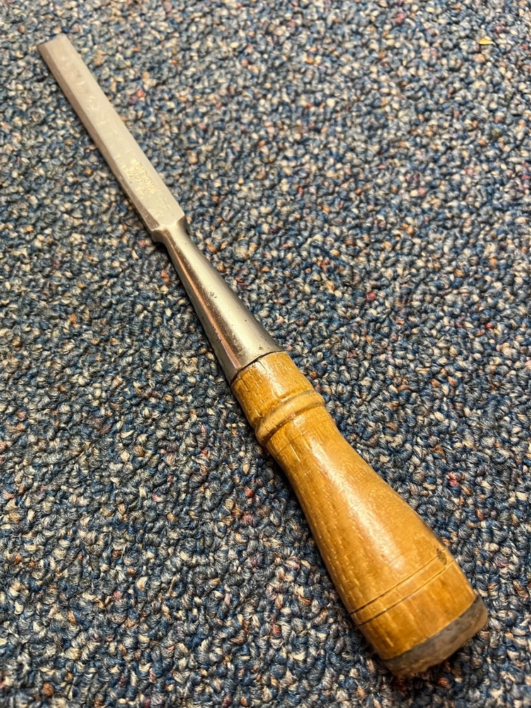 Vintage Craftsman Vanadium bevel-edge chisel, 1/2", BP code, very nice