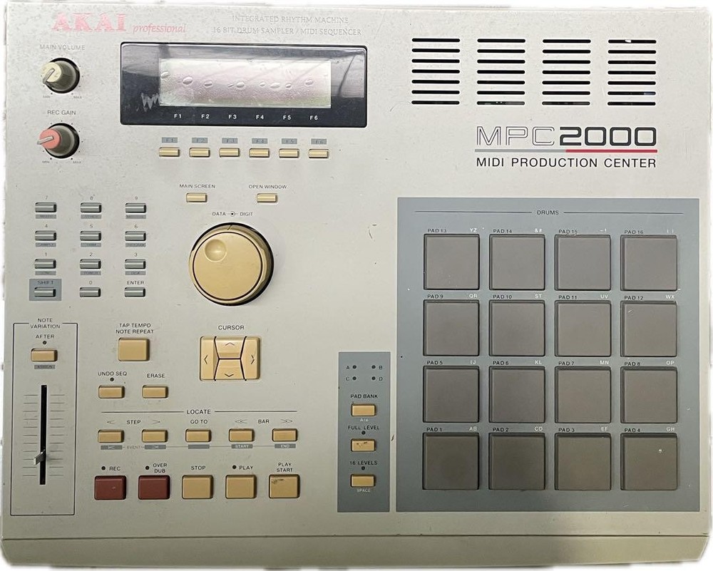 AKAI MPC2000